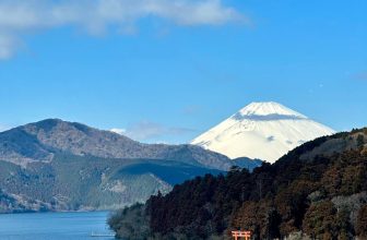 Hakone 2026 Guide: Hot Springs and Iconic Mount Fuji Views